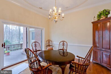 1003 Spring Hill Rd, McLean, VA 22102 - photo 7