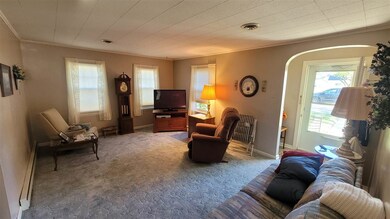 1010 W Race St unit Portland, Portland, IN 47371 - photo 6