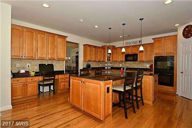 25229 Barley Grass Square, Aldie, VA 20105 - photo 3