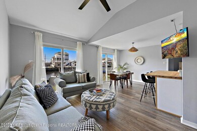 full living with dining