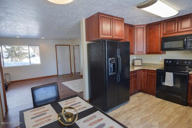 Dining / Kitchen