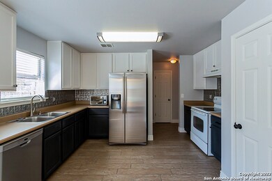 9920 Spring Beauty, San Antonio, TX 78254 - photo 4