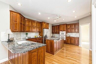 i 3925 Tarrington 0133