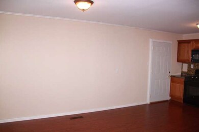 29 Austin Ave, Carpentersville, IL 60110 - photo 7