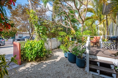 1500 Seminary St unit 2D, Key West, FL 33040 - photo 3