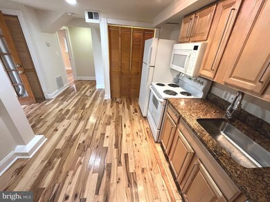 1035 10th St NE unit 1, Washington, DC 20002 - photo 5