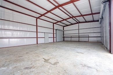 13051 Pleasant Valley Dr, Rosharon, TX 77583 - photo 7