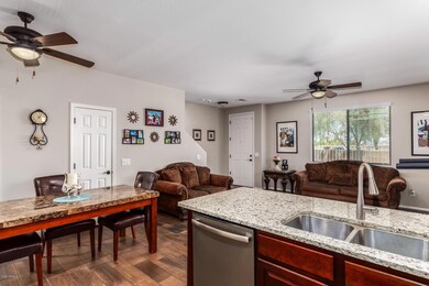 1950 N Center St unit 129, Mesa, AZ 85201 - photo 6