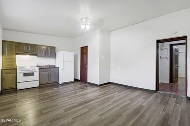 3615 Pershing Dr unit 3, El Paso, TX 79903 - photo 3