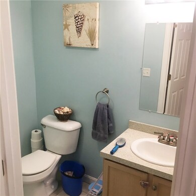 450 Providence St unit 4, West Warwick, RI 02893 - photo 3