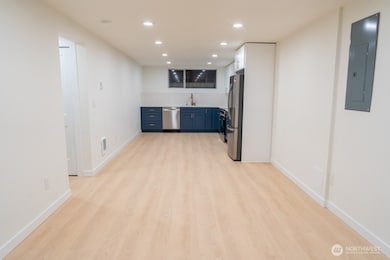 4015 SW Thistle St unit B, Seattle, WA 98136 - photo 4