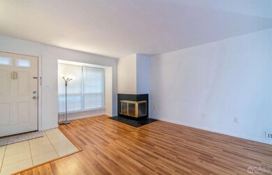 168 Chippenham Ct, Piscataway, NJ 08854 - photo 3