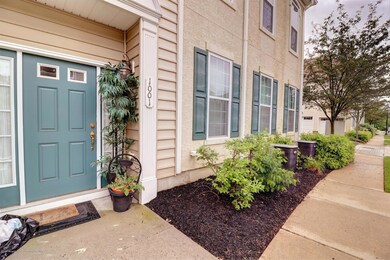 02-Front entrance