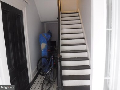 201 Swede St unit 2, Norristown, PA 19401 - photo 2