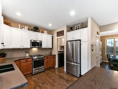 506 Randall Rd, Ballston Spa, NY 12020 - photo 2