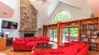 3 Briarwood Ct, Newtown, PA 18940 - photo 3