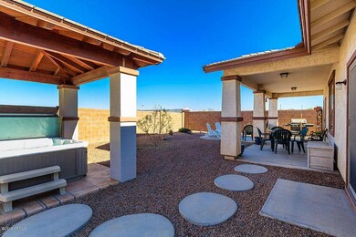 Castanets Back Patio