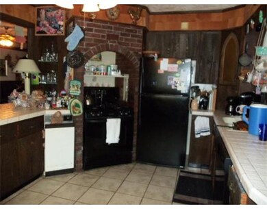 319 Cambridge St, Fall River, MA 02721 - photo 5