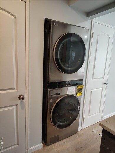 unlisted-address, Ridge, NY 11961 - photo 2