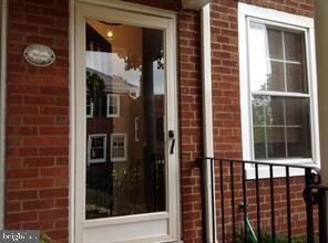 4848 28th St S unit B, Arlington, VA 22206 - photo 2