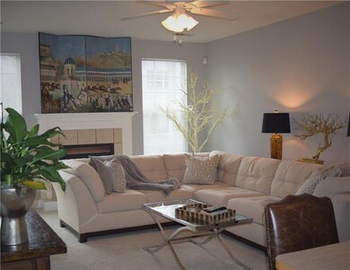 Living room 19x15: Featuring gas fireplace, ceilin