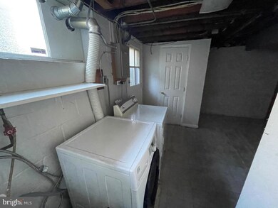 1640 Ingram Rd, Baltimore, MD 21239 - photo 6