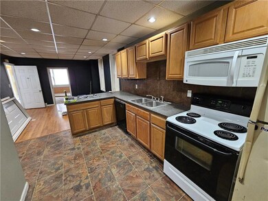 613 Arlington St, Tamaqua, PA 18252 - photo 3