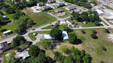 9011 Emma St, Needville, TX 77461 - photo 3