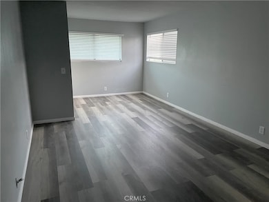 5301 E Waverly Dr unit 212, Palm Springs, CA 92264 - photo 5