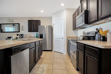 203 Fall Glo Rd, Winter Haven, FL 33880 - photo 4