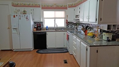 Utopia#15Kitchen
