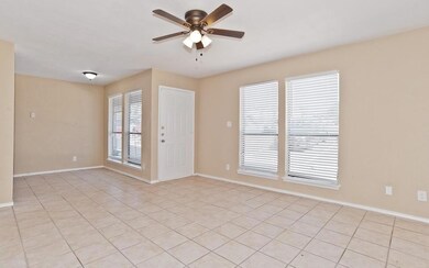 8117 Foxfire Ln unit A, Fort Worth, TX 76108 - photo 3