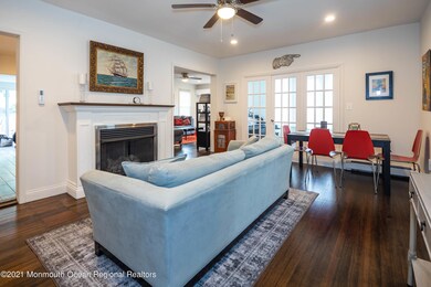 06_Living Room