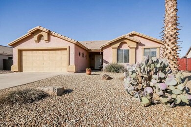 003-Front_View-2328152-medium