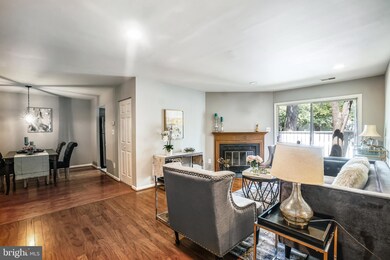 19904 Appledowre Cir, Germantown, MD 20876 - photo 7