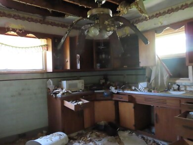 608 W Cromer Ave, Muncie, IN 47303 - photo 7