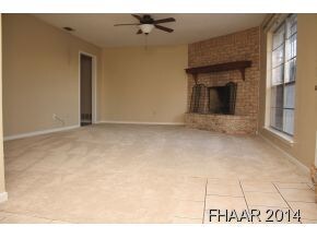 910 Valley Dr, Copperas Cove, TX 76522 - photo 3