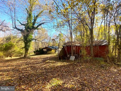 139 Keyser Run Rd, Washington, VA 22747 - photo 2