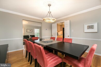 12215 Lake James Dr, Herndon, VA 20171 - photo 6