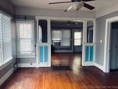 510 S Howerton Ave, Cushing, OK 74023 - photo 4