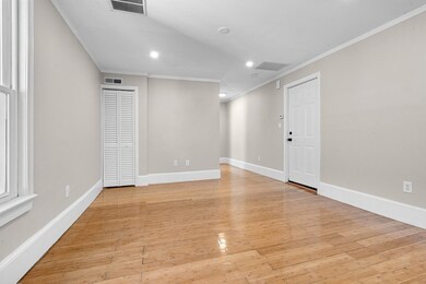 16 Hawthorne St unit 2, Roxbury, MA 02119 - photo 5