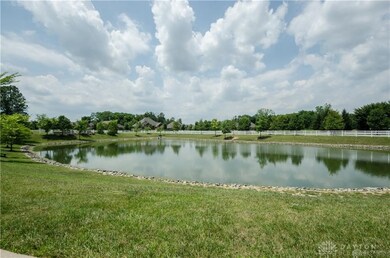 1947 Horseshoe Bend, Dayton, OH 45458 - photo 4