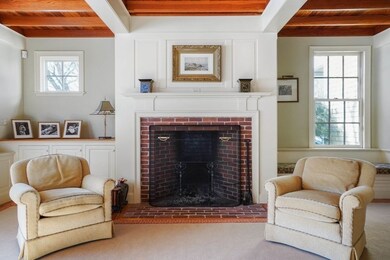 151 Oakland St, Wellesley Hills, MA 02481 - photo 6