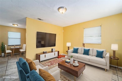 624 NW 3rd St, Webster, FL 33597 - photo 5