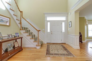 759 Waldens Pond Rd, Albany, NY 12203 - photo 2