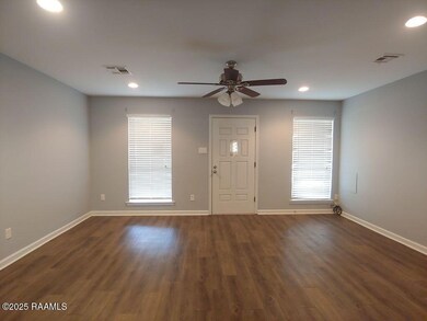 217 Marie St, Scott, LA 70583 - photo 3