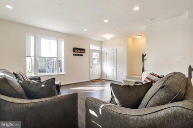 1317 Scheer St, Brunswick, MD 21716 - photo 7