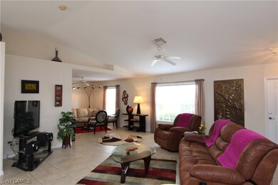 1718 NE 3rd Ave, Cape Coral, FL 33909 - photo 4