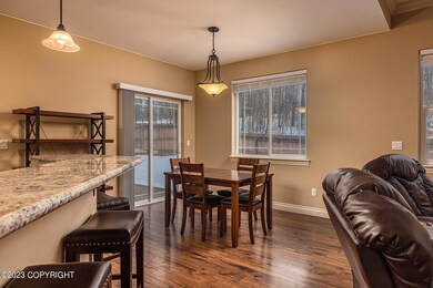 007_2023.11.27 . 650 N Sandbar Cir