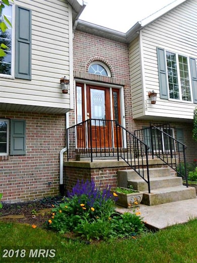 358 Cosell Dr, Chambersburg, PA 17201 - photo 3